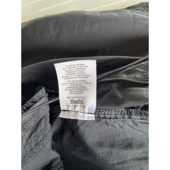 Danskin Capri Pants Medium Black 3 Pocket Draw String  Jogging Light Weight - Picture 6 of 6